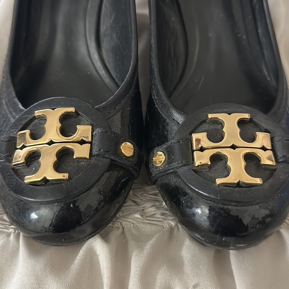 Tory Burch Thick Heels - Picture 2 of 6